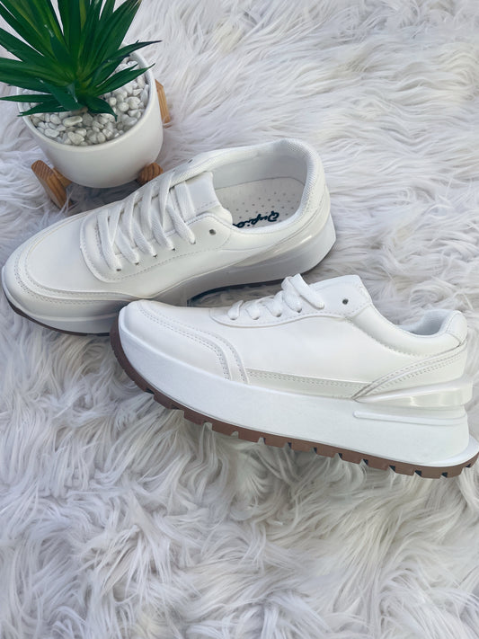 WHITE SNEAKER