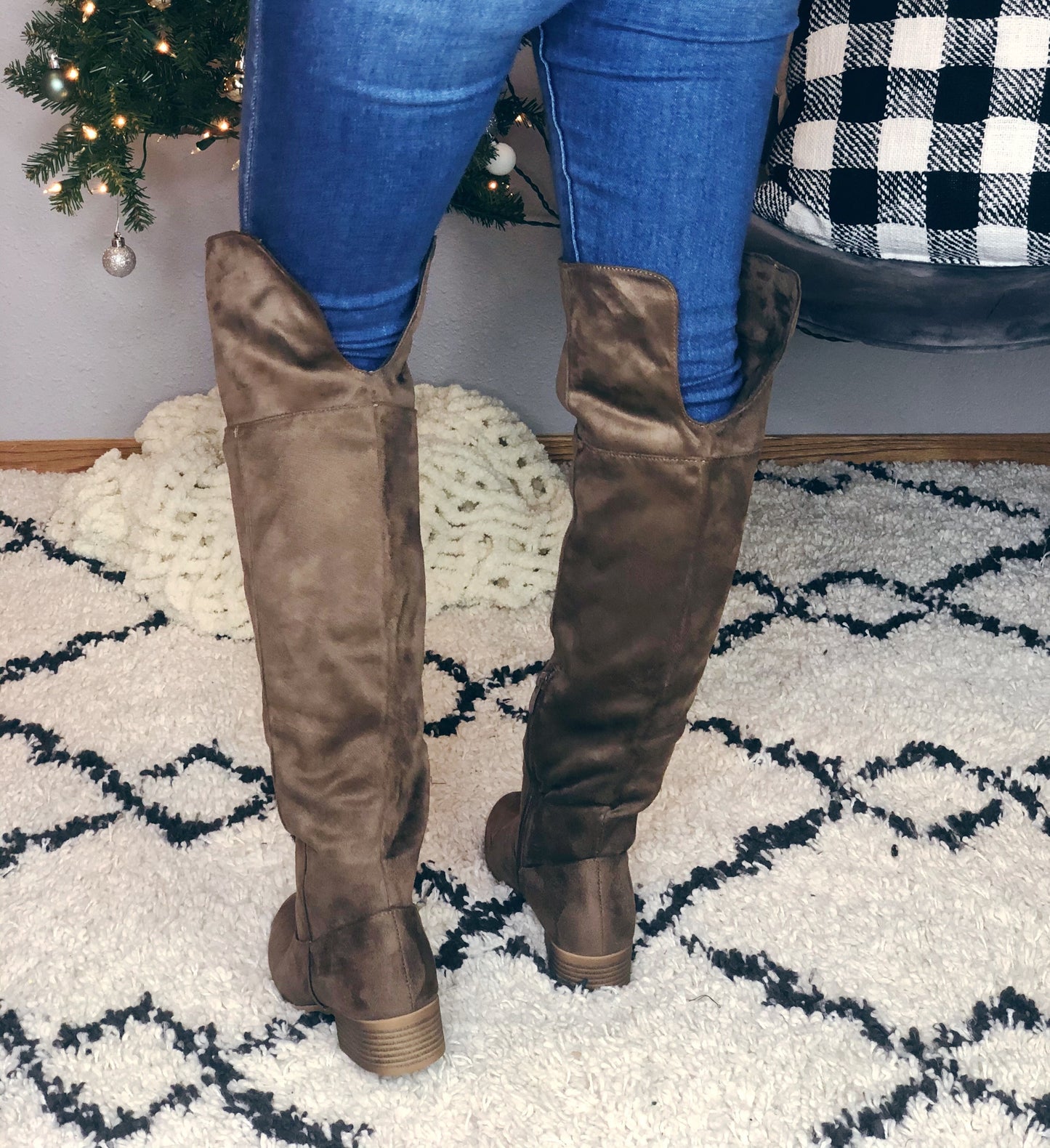 TALL TAUPE ARTHUR BOOT