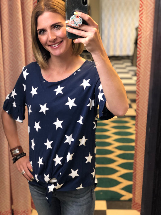STAR PRINT KNOT FRONT TEE
