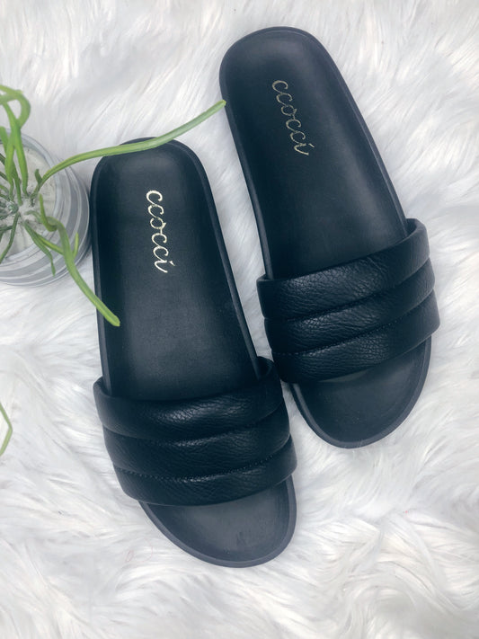 BLACK SLIDE SANDAL