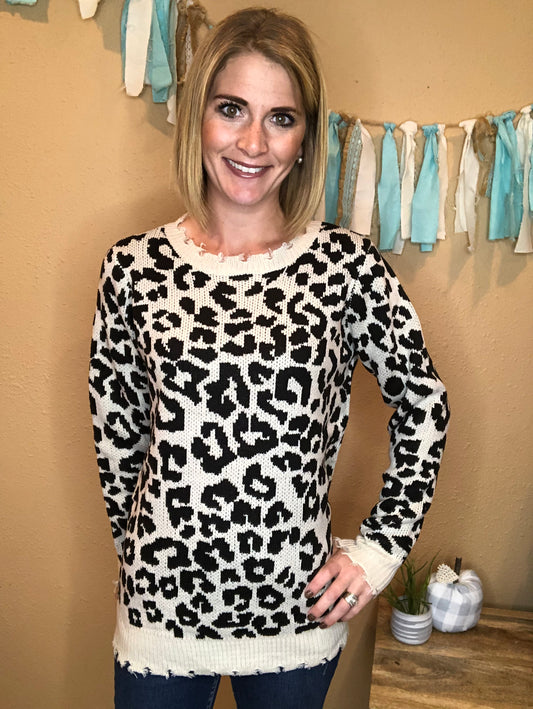 DISTRESSED LEOPARD SWEATER