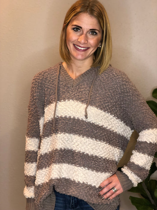 STRIPE POPCORN SWEATER