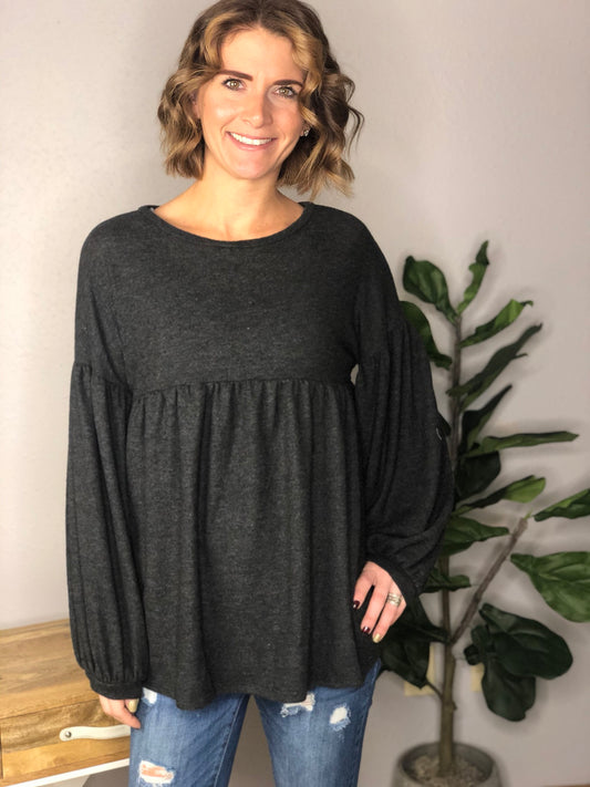 PUFF SLEEVE TOP