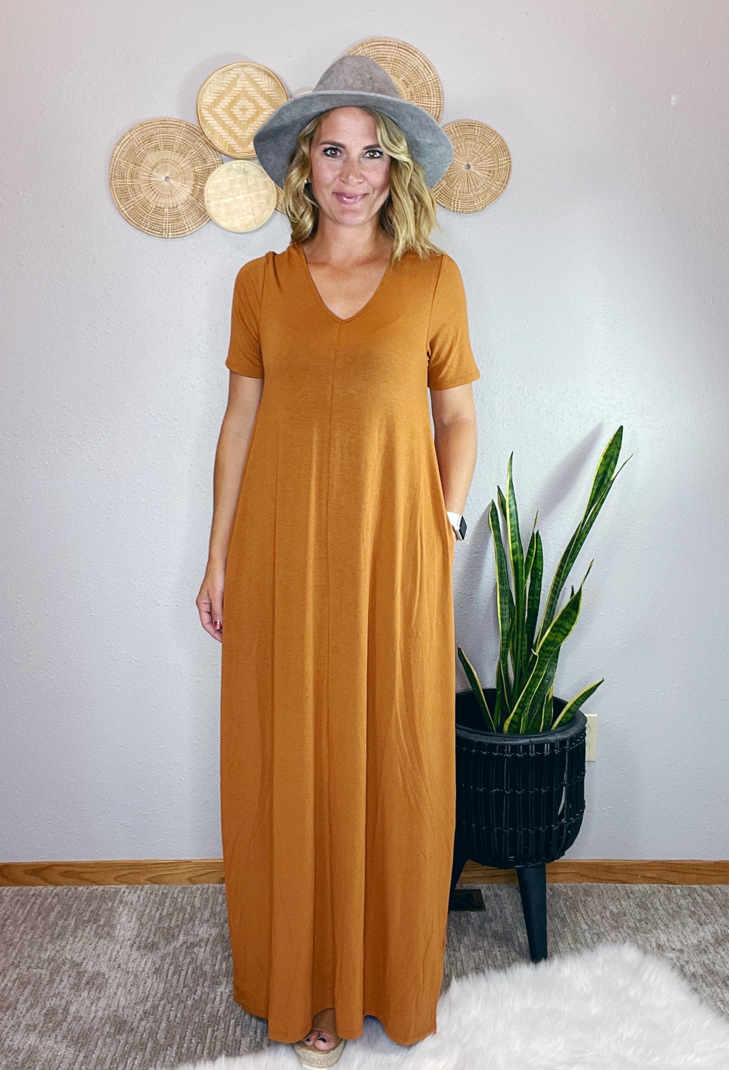 V NECK SHORT SLEEVE MAXI
