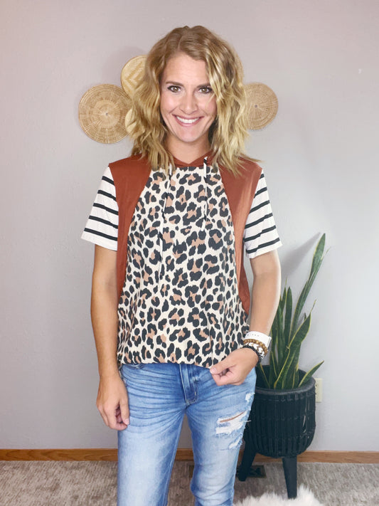 SHORT SLEEVE LEOPARD AND STRIPE HOODIE