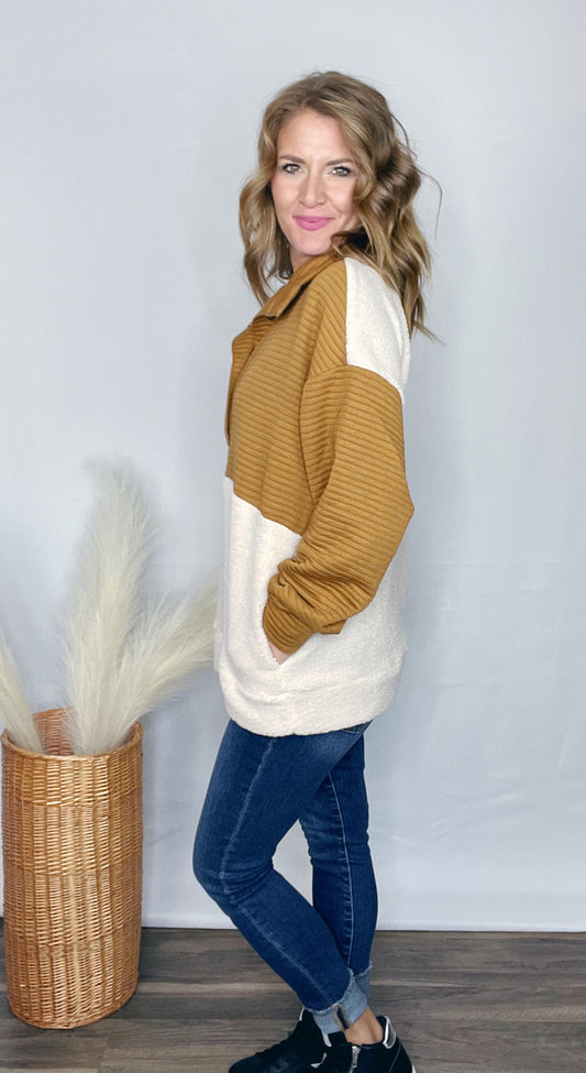FLEECE FRONT BUTTON TOP