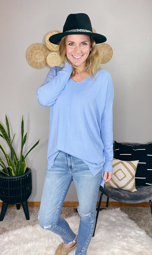 DREAMERS AZURE SWEATER