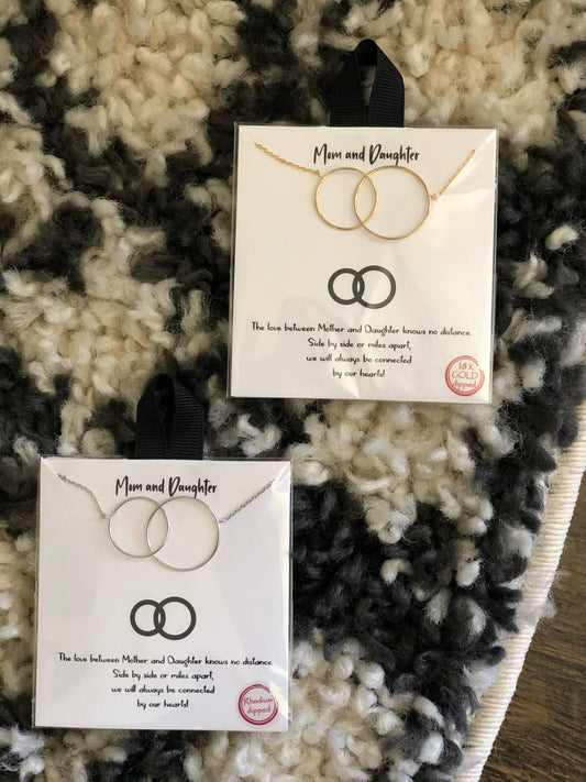 CIRCLE MOM/DAUGHTER NECKLACE