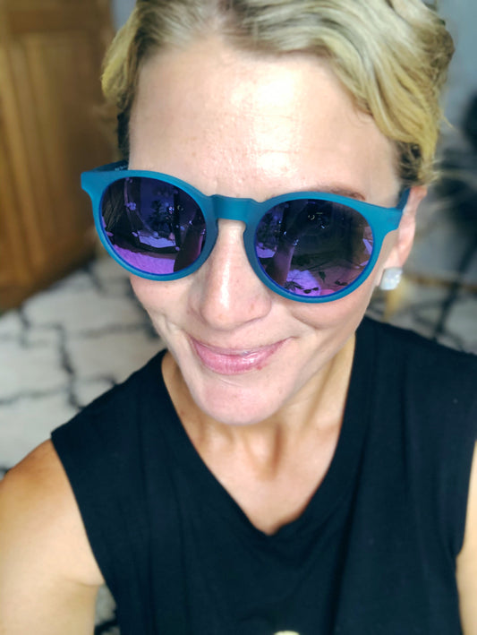TEAL ROUND GOODR SUNNIES