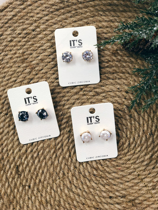 SQUARE POST STUD EARRING