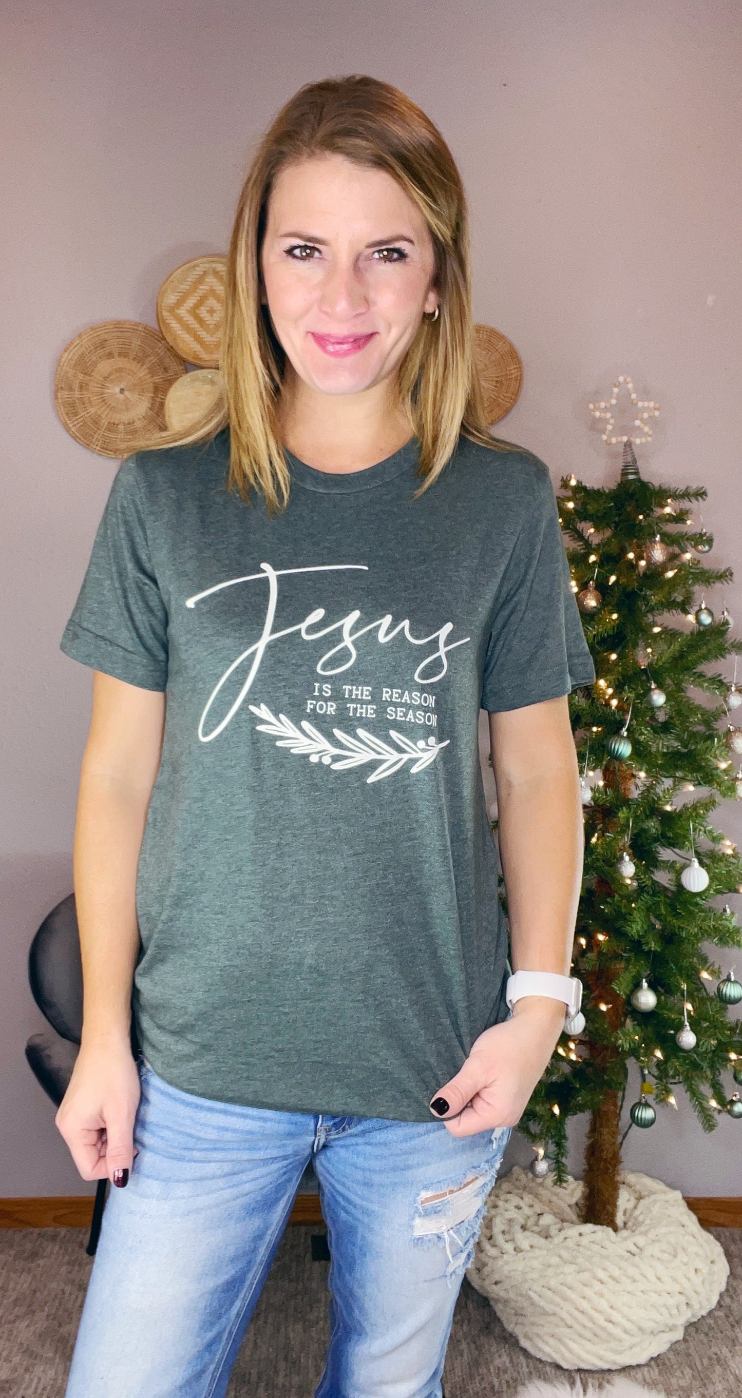 JESUS GREEN TEE