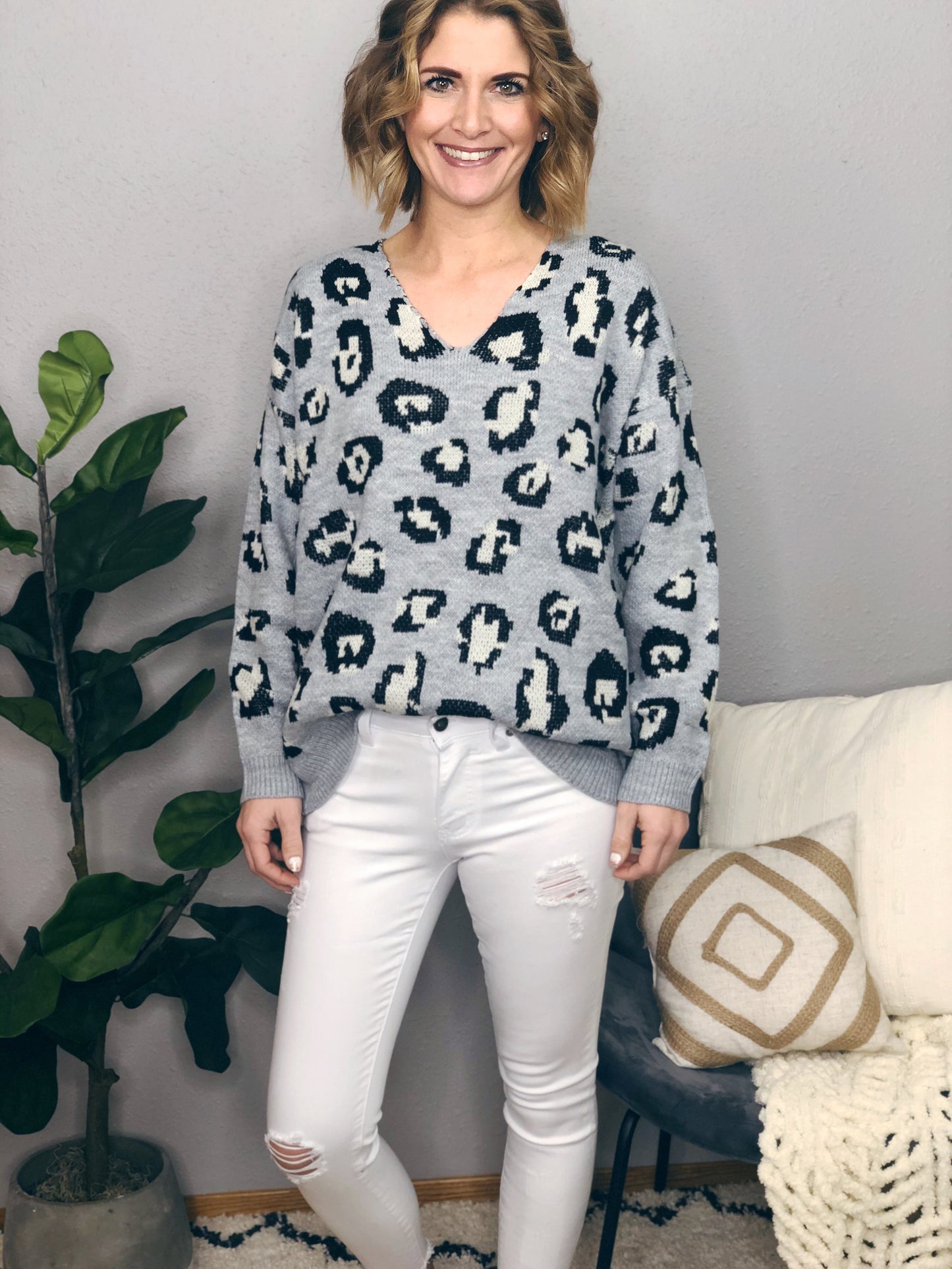 LEOPARD SWEATER