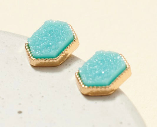 HEXAGON DRUZY STRONE STUD EARRING
