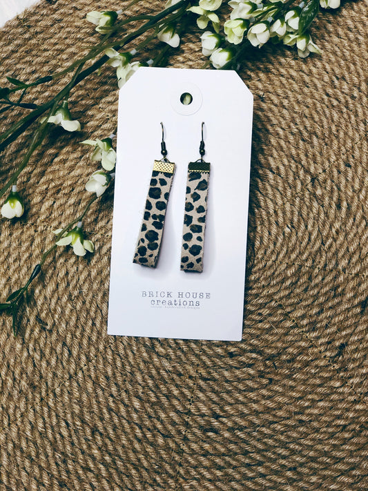 LEOPARD HOOP LEATHER