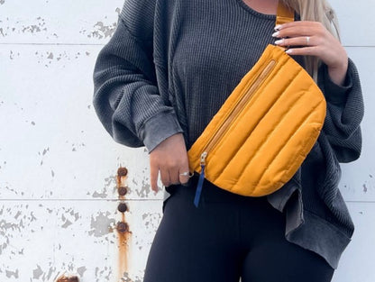 JOLIE PUFFER BELT BAG