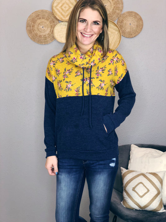 FLORAL COWL NECK TOP