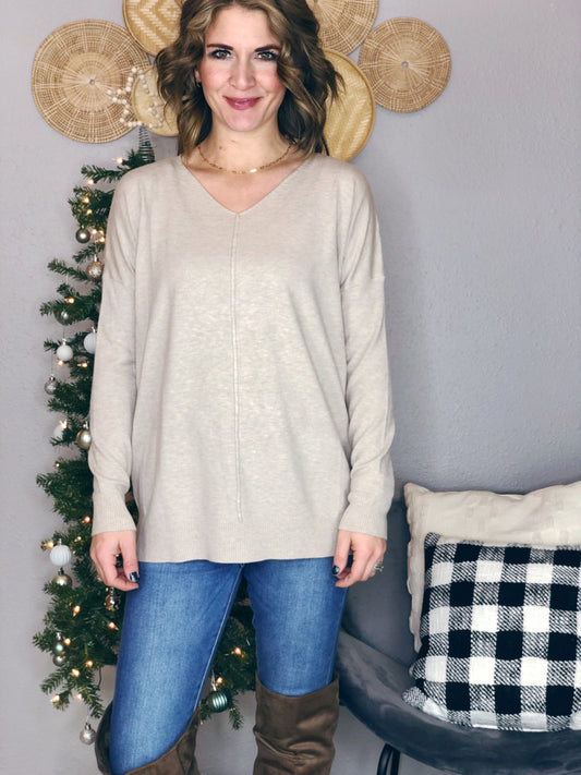 DREAMY V-NECK SWEATER