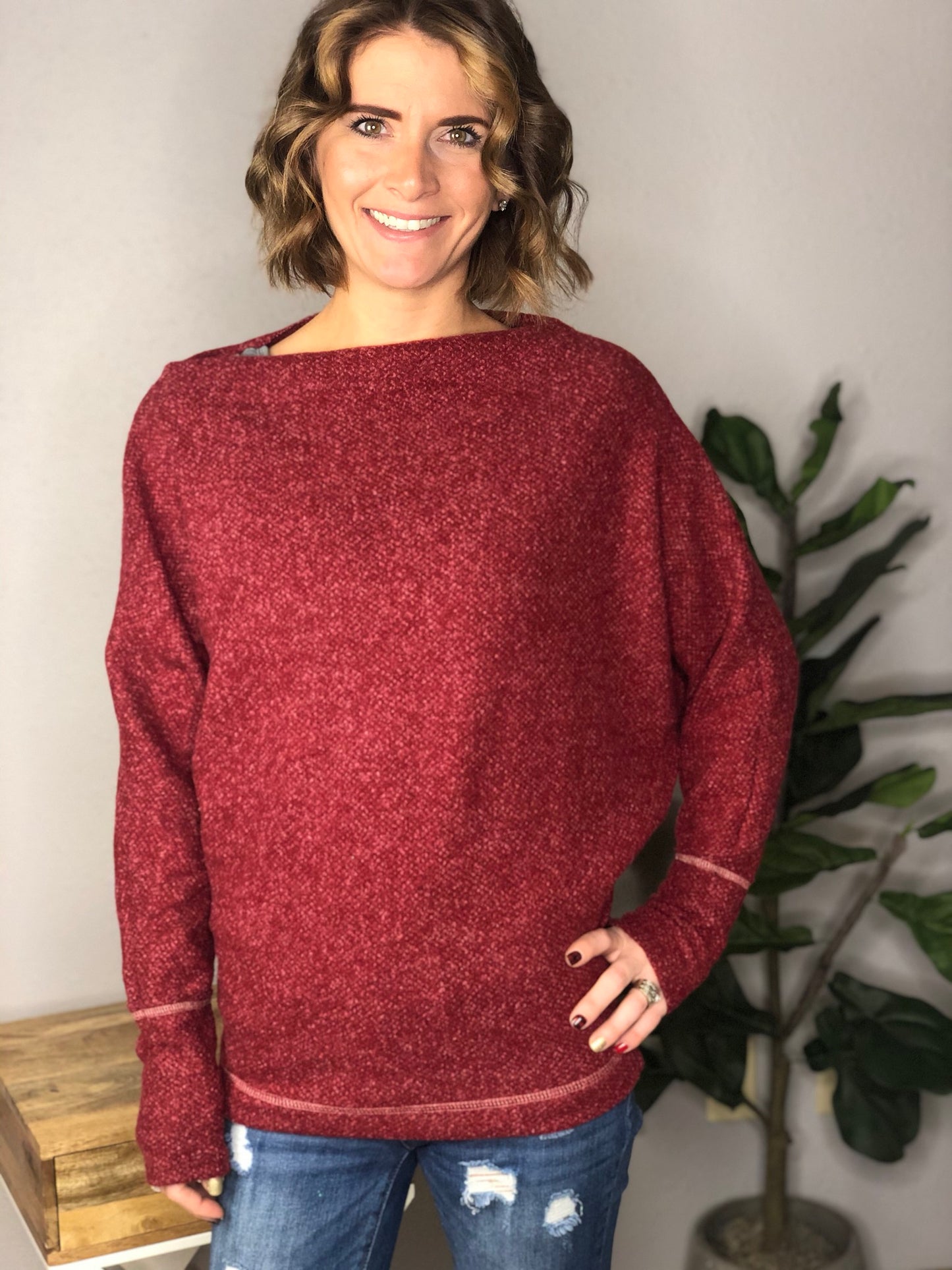 BOAT NECK TOP
