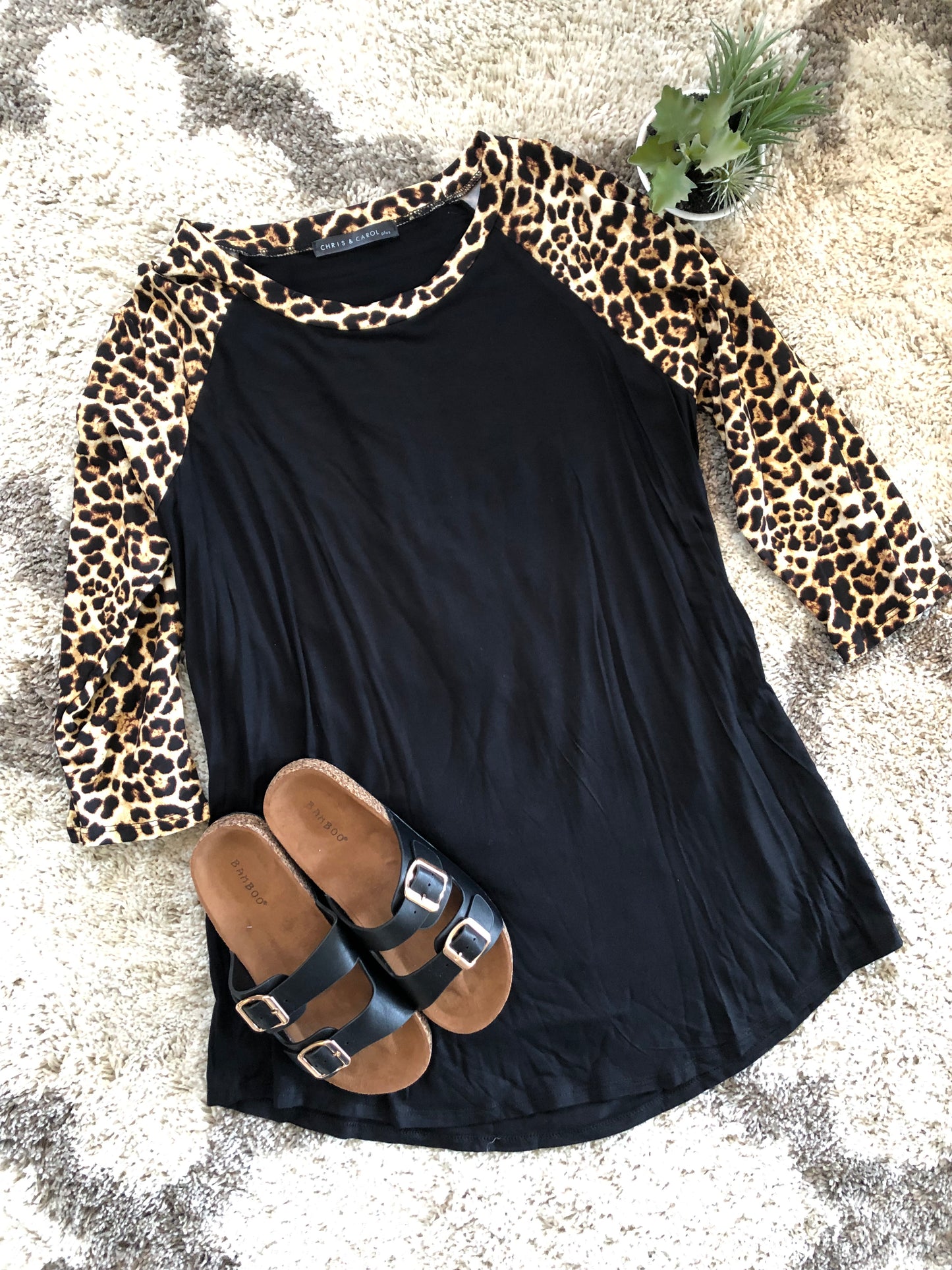 LEOPARD BASEBALL TEE {EXTENDED SIZES}