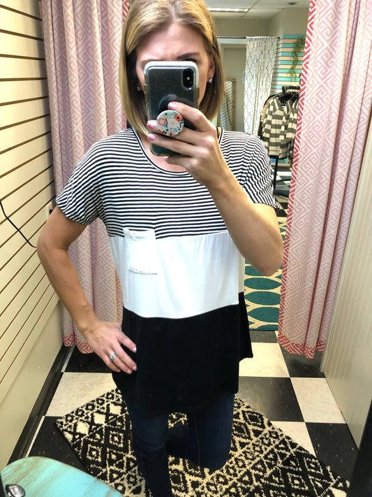 COLOR BLOCK STRIPE TEE