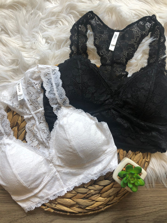 LACE HOURGLASS BACK LINED BRALETTE