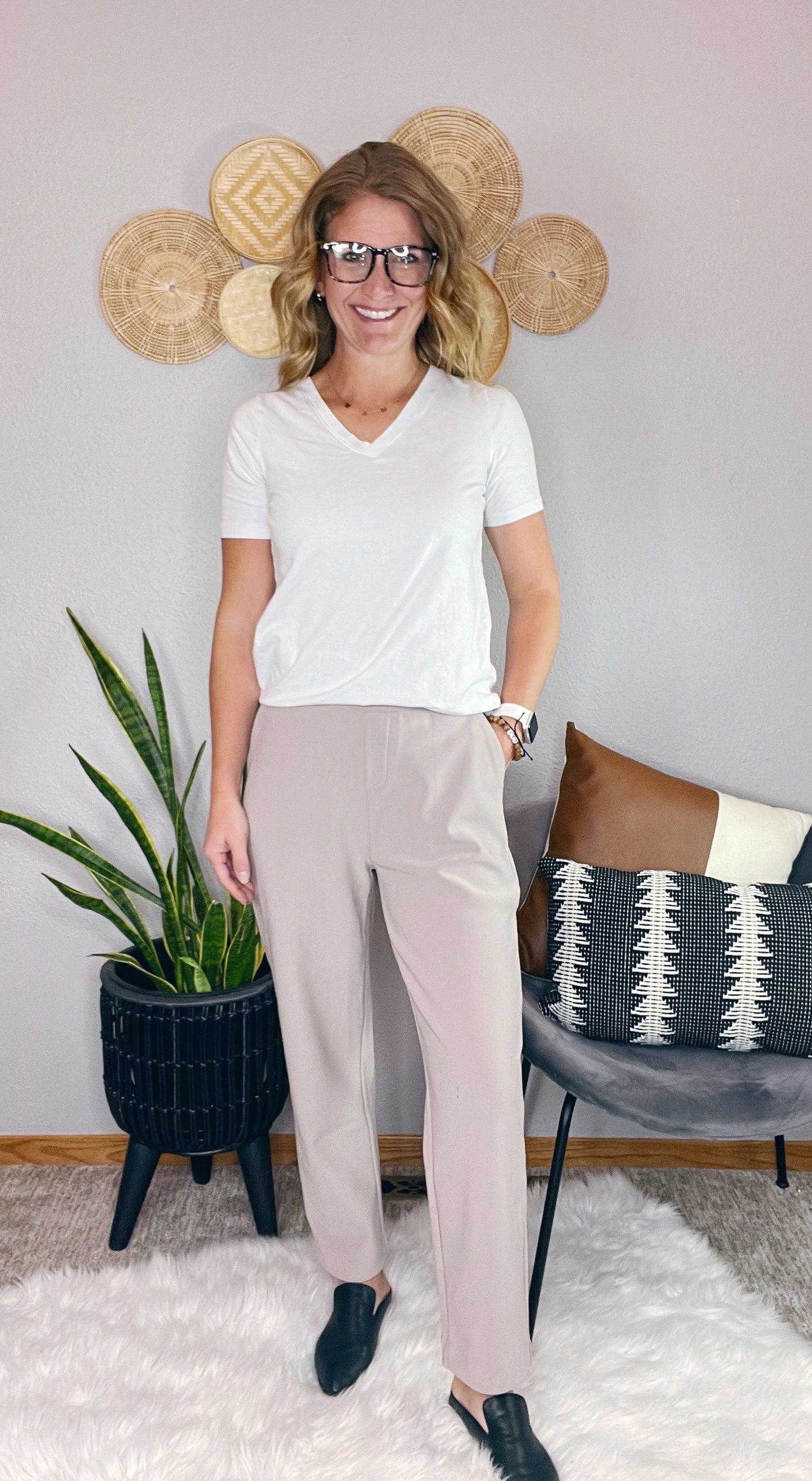 7/8 LENGTH PULL ON STRETCH DRESS PANT