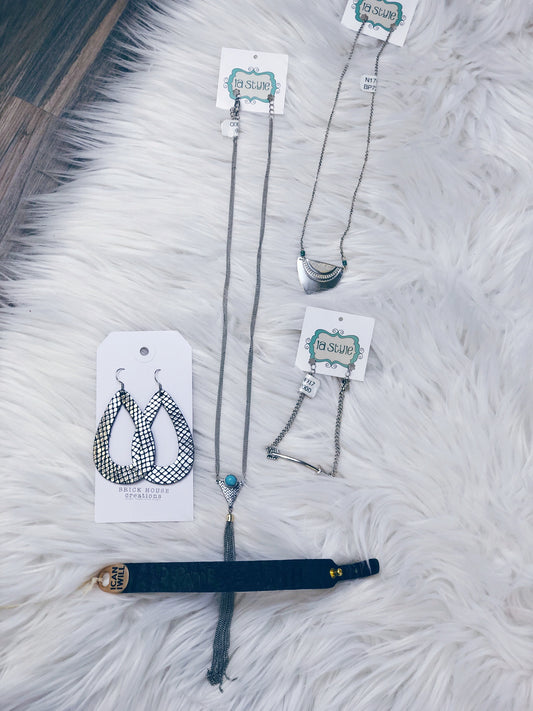 JEWELRY BUNDLE #1