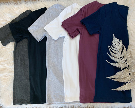 V-NECK BASIC TEE