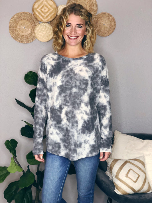 GREY TIE DYE WAFFLE TOP
