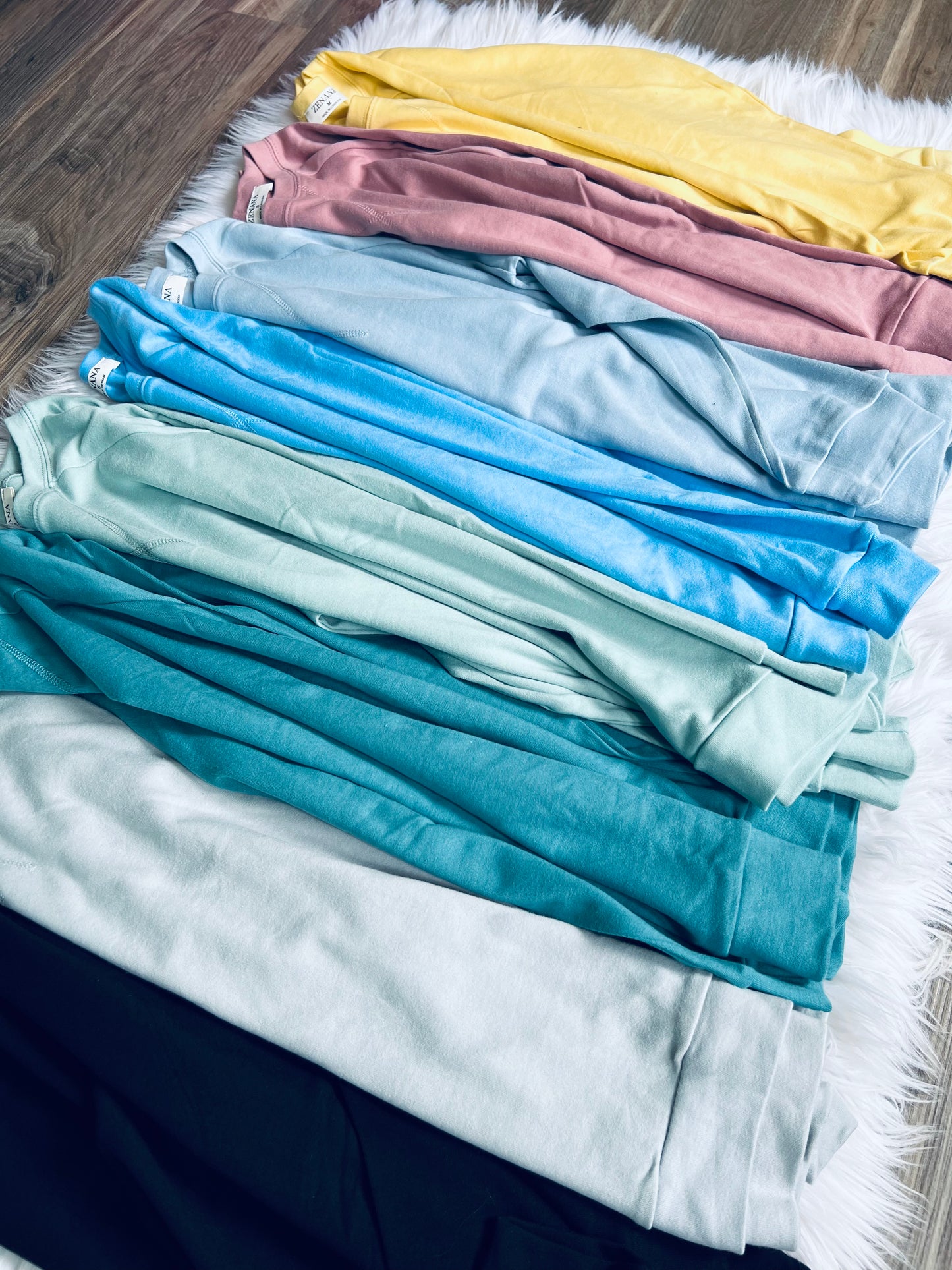 COTTON RAGLAN SLEEVE ROUND NECK PULLOVER