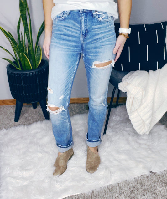 SUPER HIGH-RISE STRETCH STRAIGHT JEANS