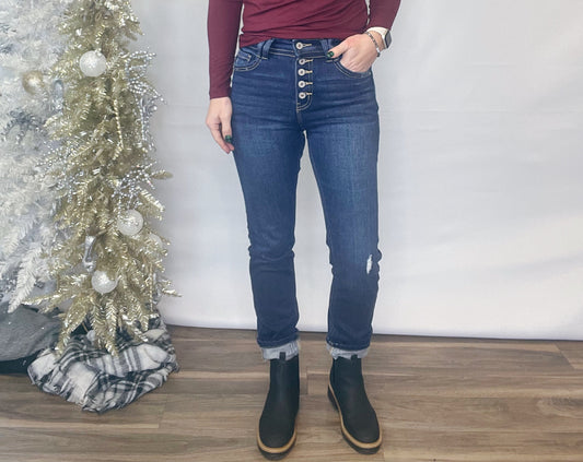 HIGH RISE BUTTON FLY SKINNY STRAIGHT KANCAN JEAN