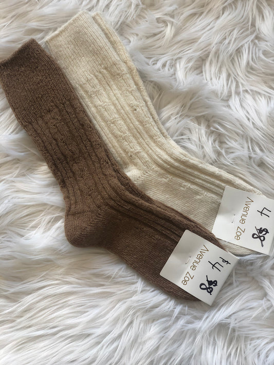 CABLE KNIT SOCK