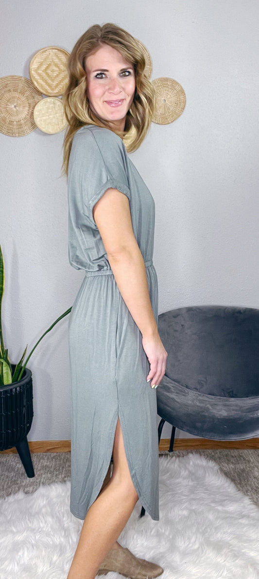 V NECK COMFY DRESS