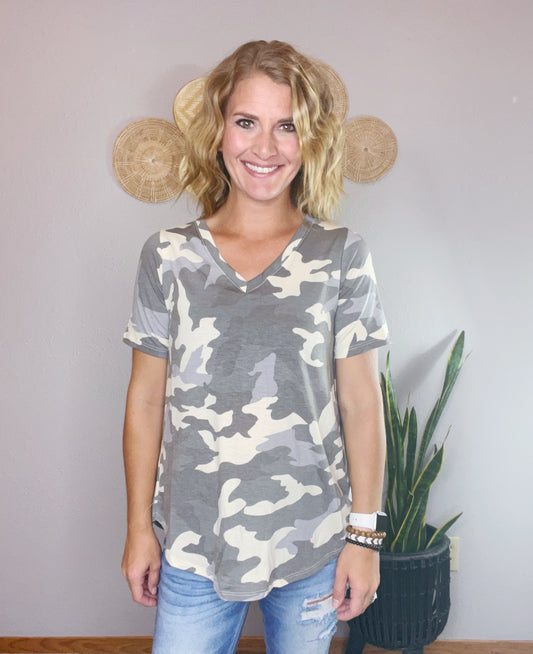 GREY CAMO SHORT SLEEVE V-NECK