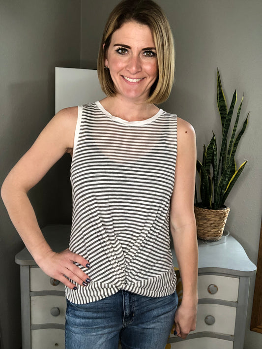 Stripes knot front tank