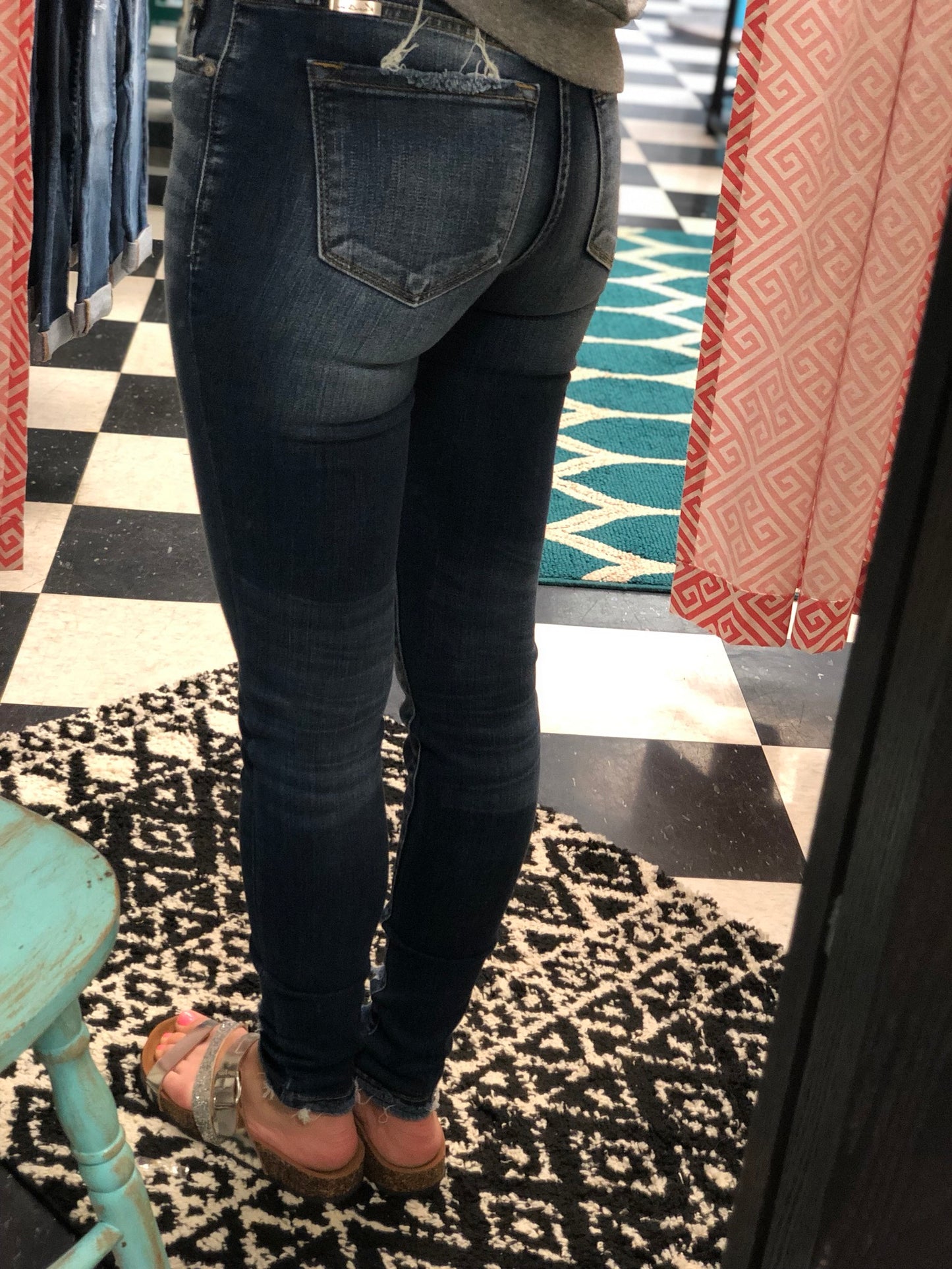 SKINNY JEAN