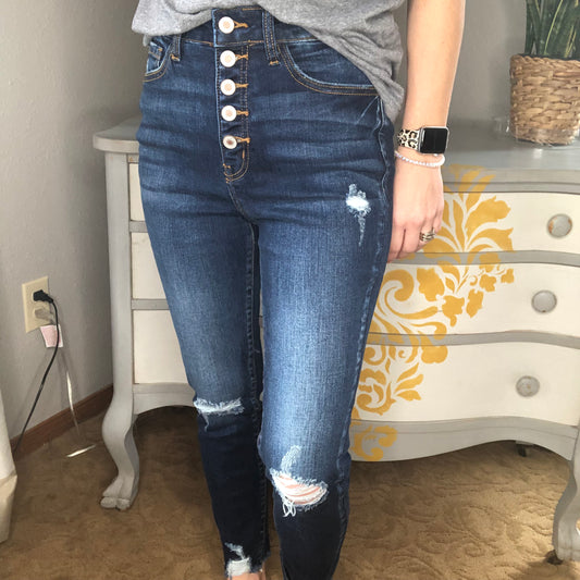 DARK BUTTON FRONT JEAN