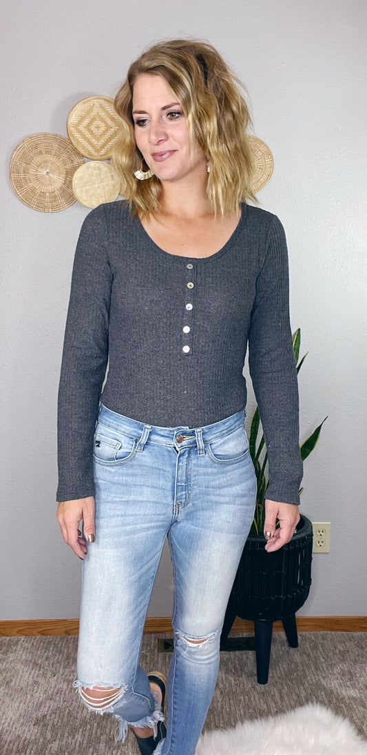 WAFFLE W/ BUTTONS BODYSUIT