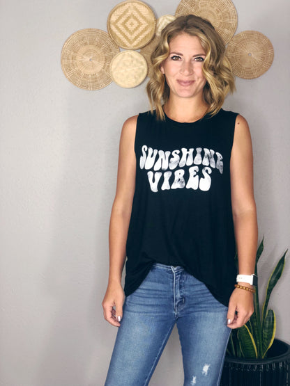 SUNSHINE VIBES GRAPHIC TANK