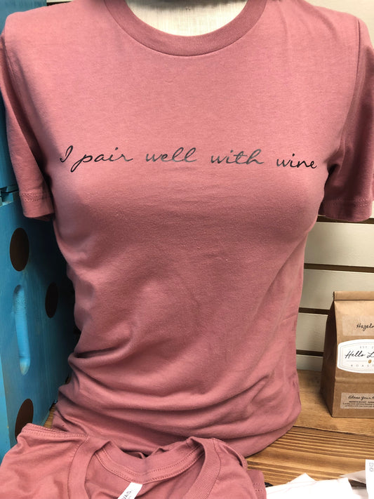 WINE GRAPHIC TEE