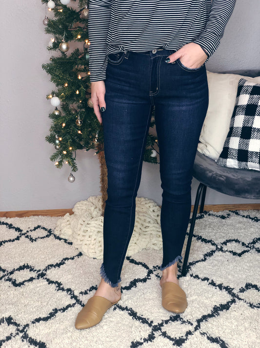 HIGH RISE ANKLE SKINNY KANCAN SKINNY JEAN