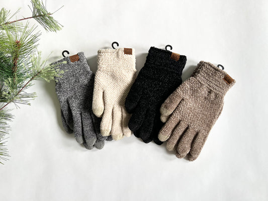 BF {22} CHENILLE SMART TIP STAMPED GLOVES