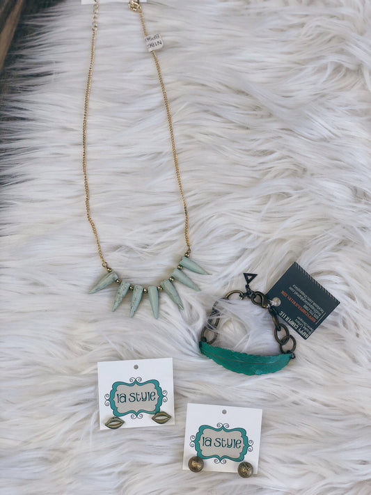 JEWELRY BUNDLE #6