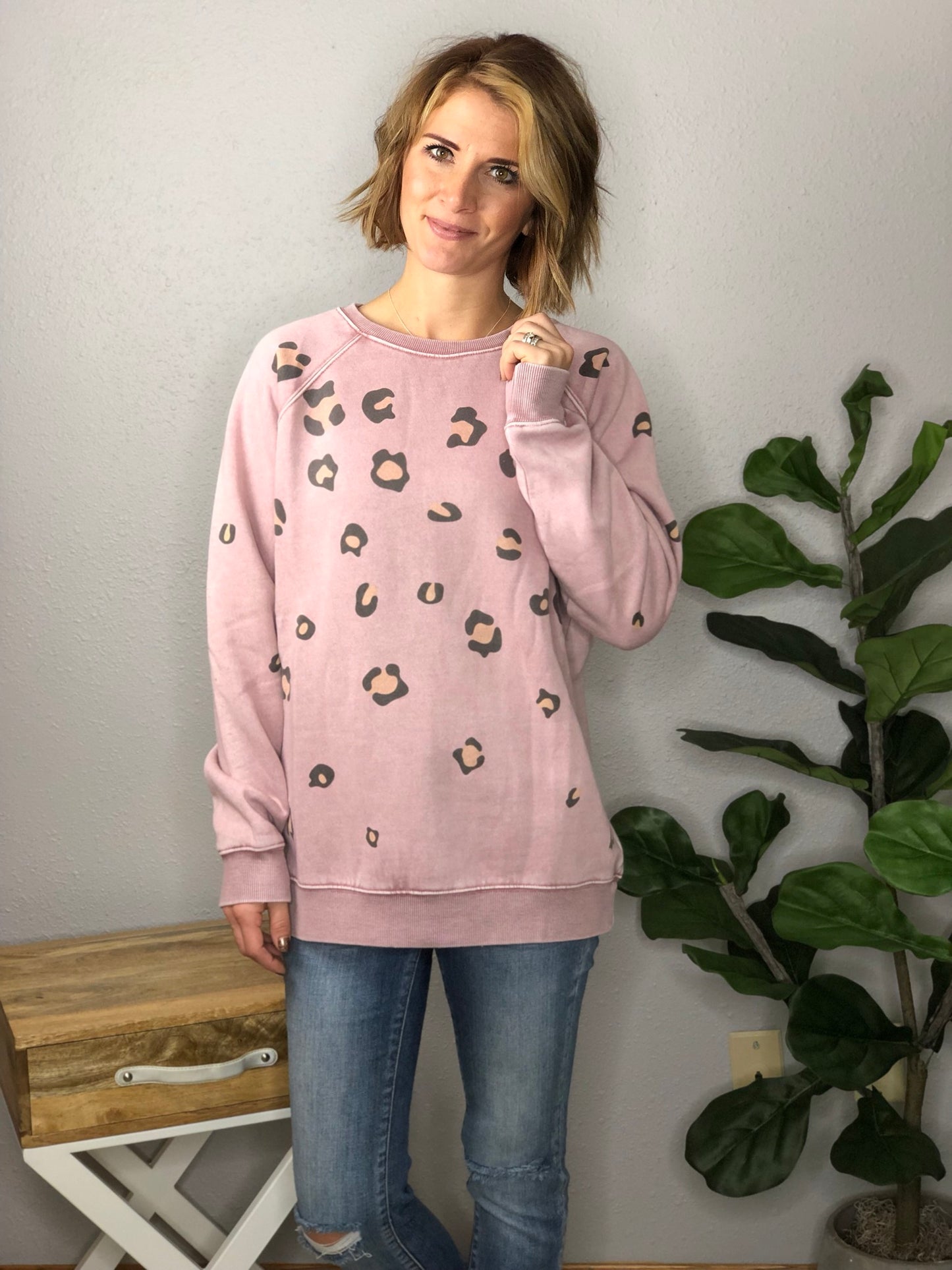 LEOPARD SWEATSHIRT