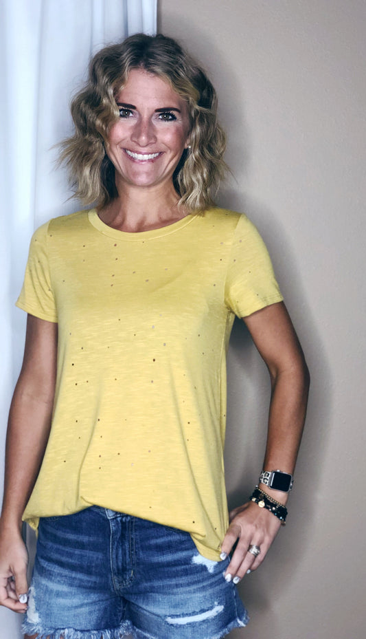 MUSTARD DISTRESSED TEE
