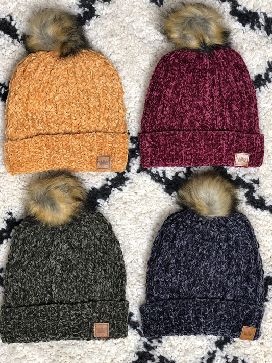 CHENILLE POM HAT