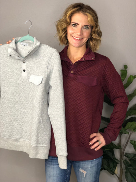 QUILTED BUTTON FRONT SWEATER