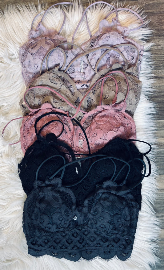 LACE BRALETTE '22