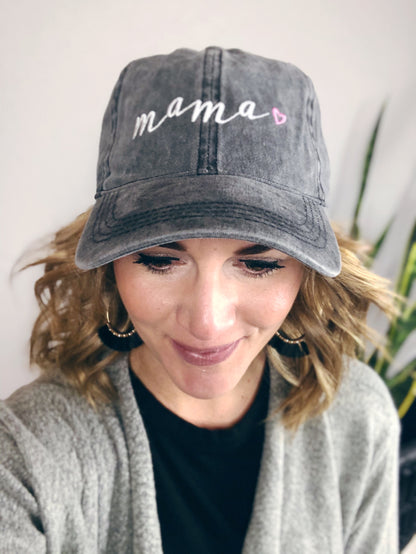 MAMA HEART EMBROIDERED HAT